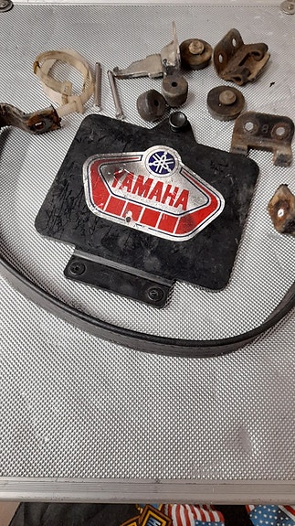 Yamaha RD 125 DX Varaosia