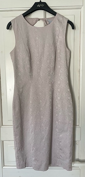 Kaunis vaalea H&M kotelomekko 36 Turku / Vaasa