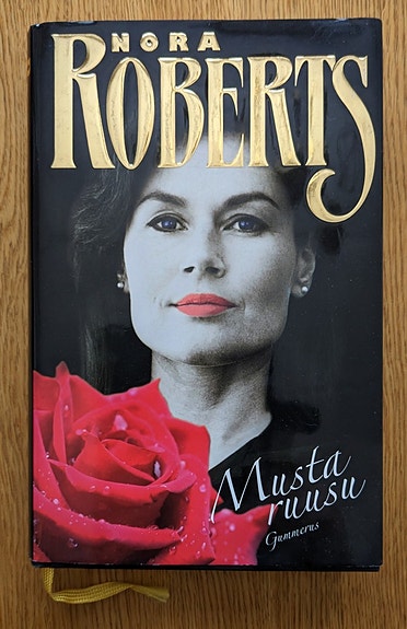 Musta ruusu, Nora Roberts