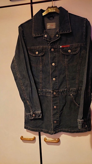 Lee Cooper