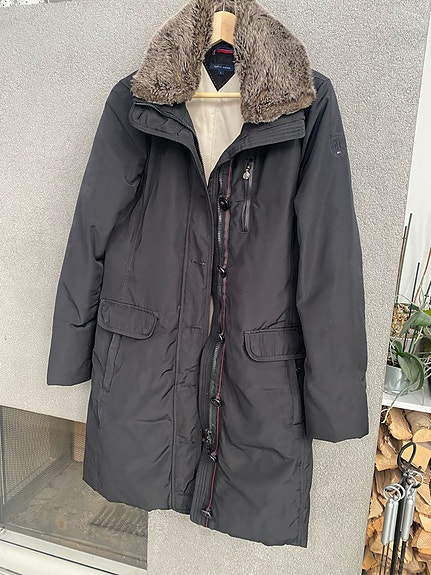 Naisten talvitakki Tommy Hilfiger koko S