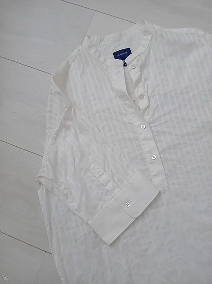 GANT luonnonvalkea paita / tunika / mekko