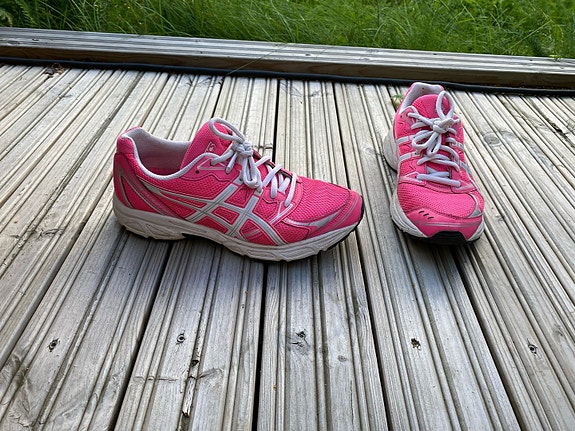 Asics lenkkarit