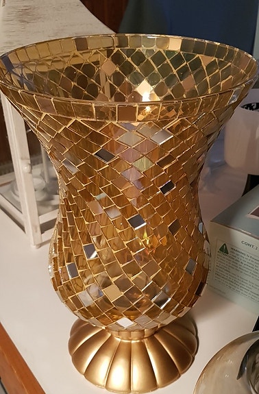 Partylite hurricane