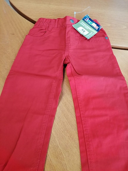 Uudet Punaiset housut 92cm