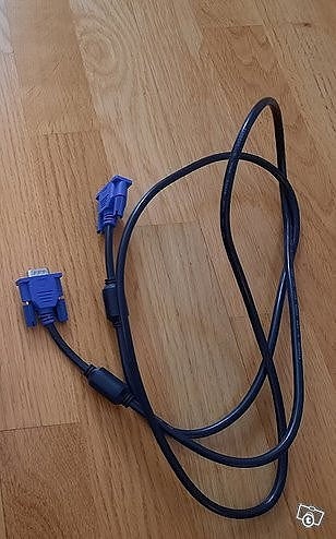 Näytön uusi VGA kaapeli