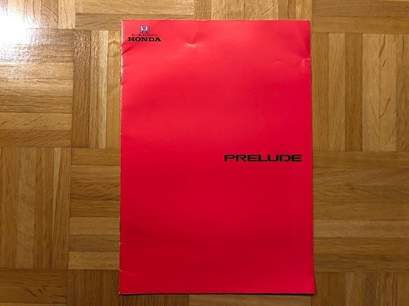 Esite Honda Prelude, noin 1989