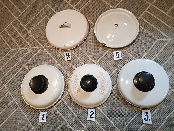 Product image 1 of 3