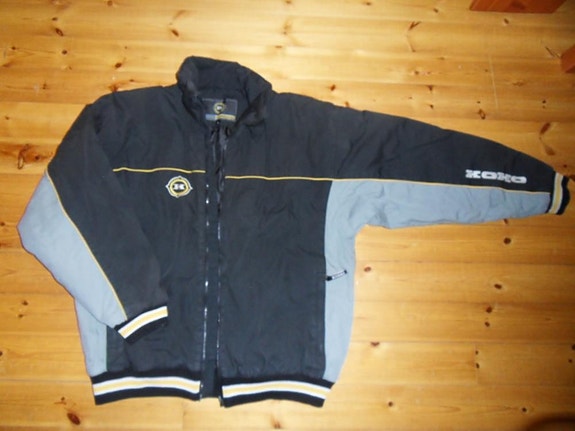 Product image 1 of 2