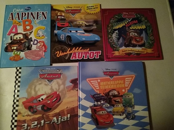 Disneyn Pixar Autot kirjat 2