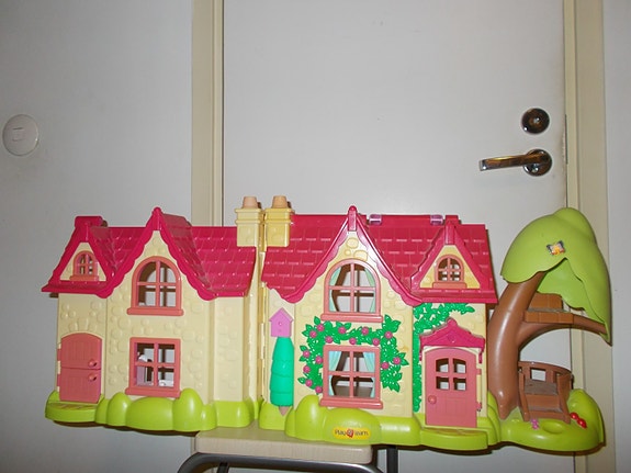 Product image 1 of 2