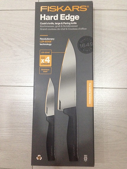 Uusi Fiskars Hard Edge-veitsisetti