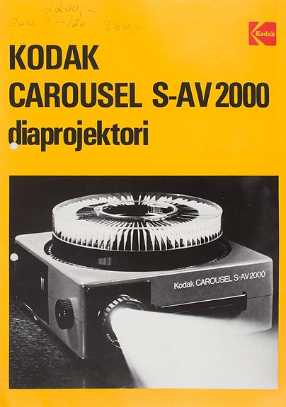 Kodak Carousel S-AV 2000 diaprojektori esite