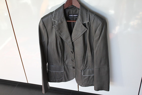 Gerry Weber nahkatakki, harmaa, koko 42