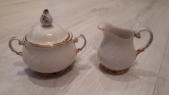 Arabia, kermakko ja sokerikko, Kultakoriste, Olga