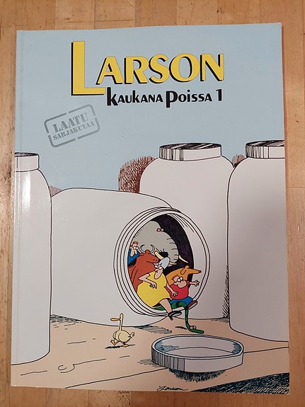 Larson: Kaukana poissa 1