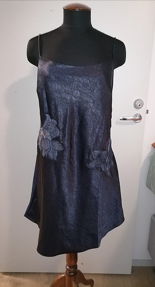 Myynti h&m mekko koko 50