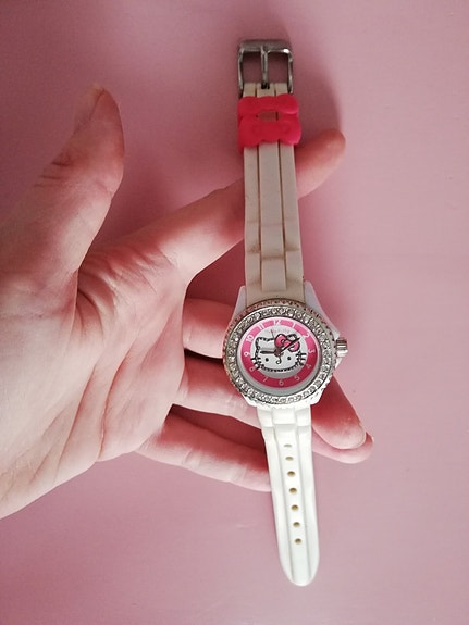 Hello kitty rannekello