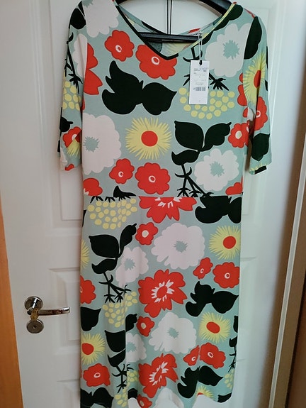Marimekko uusi XL