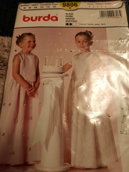 Burda prinsessamekko morsiustytön mekko