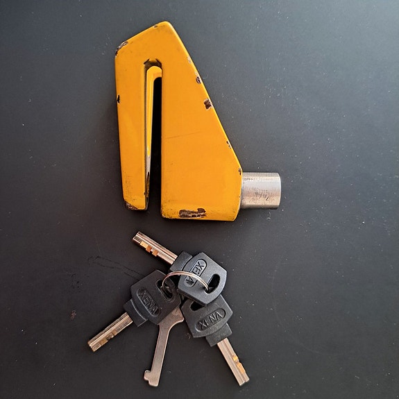 Product image 3 of 6