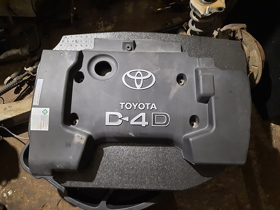 Toyota Corolla Verso -04:n moottorin koppa
