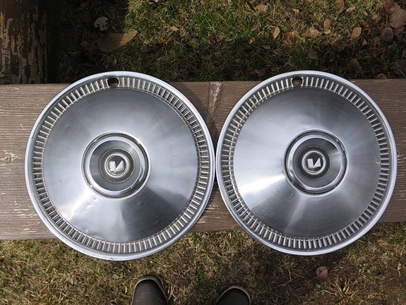 Product image 1 of 2