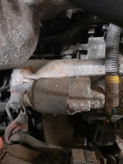 Volvo S60 2.4 bensa -02:n starttimoottori