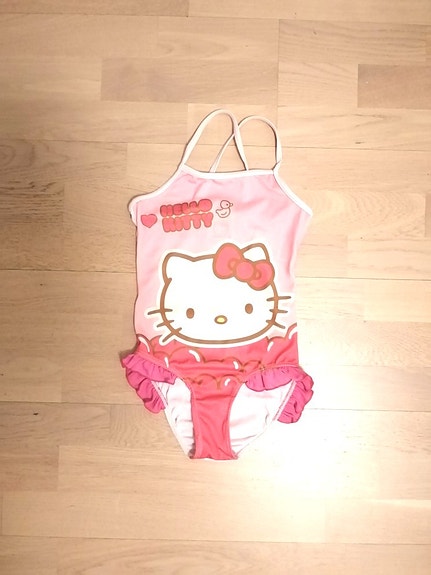 Hello Kitty uimapukku