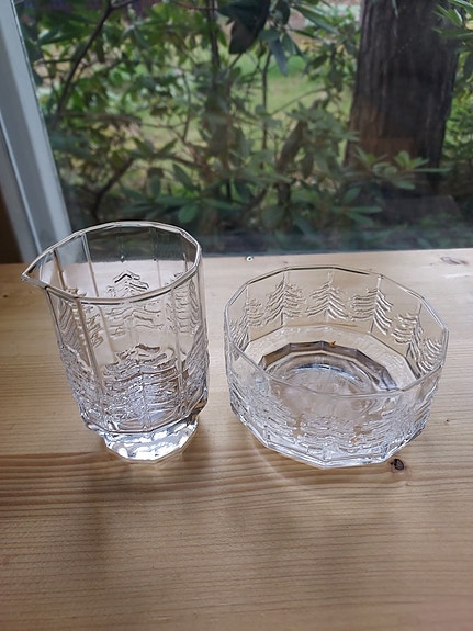 Iittala Kuusi sarjan kermakko ja sokerikko