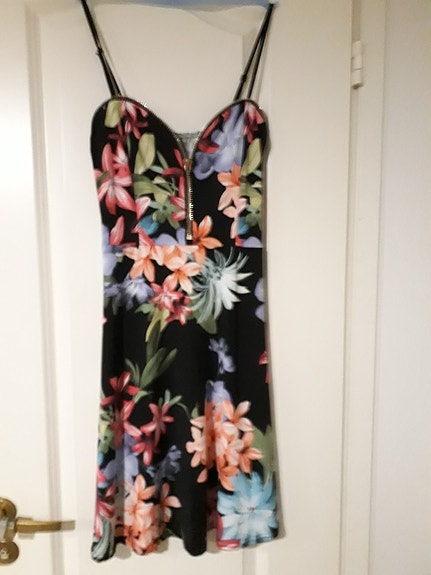 ALE Juhlamekko n 130-150 cm