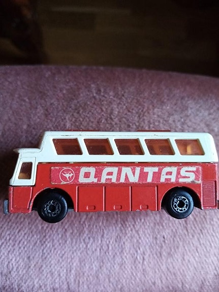 Matchbox vanha lentokenttä bussi metalliauto