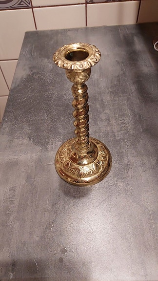 Kynttiläjalka