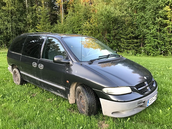 Chrysler Grand Voyager 3.3 V6 osina myyntiin