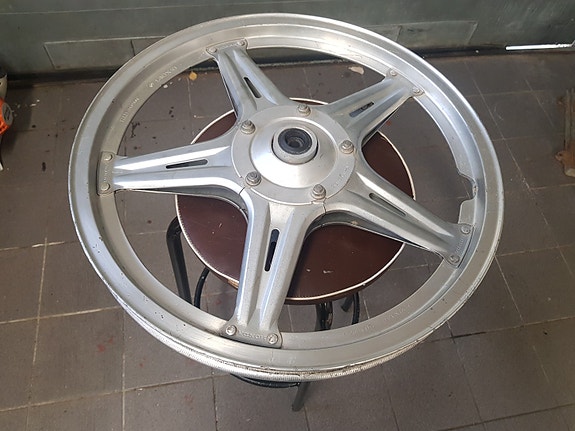 Product image 1 of 7