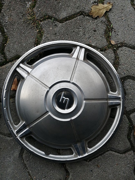 Mazda pölykapselit