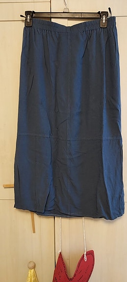 Naisten hame koko 44