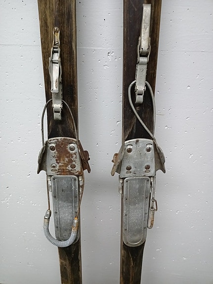 Product image 1 of 6