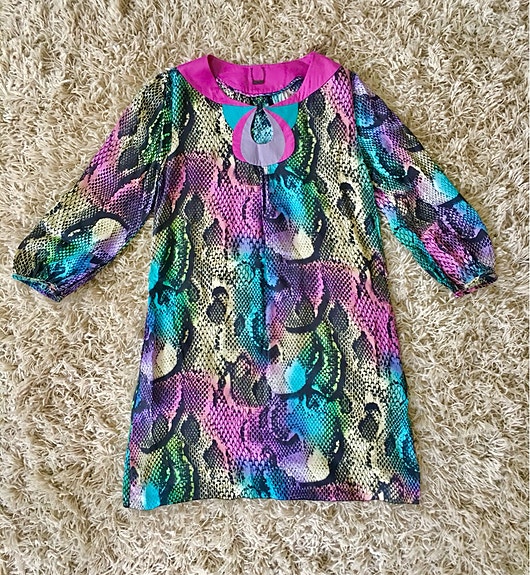 Custo Barcelona, ylellinen silkkimekko / juhlamekko, mekko silkkiä, 36 / 38