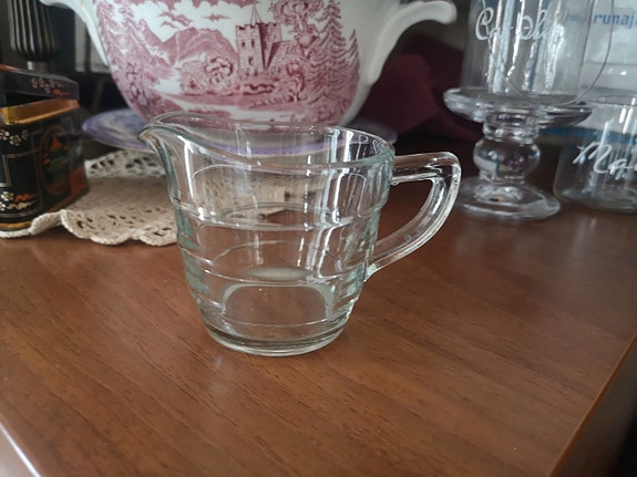 Vanha Aino Aalto kermakko
