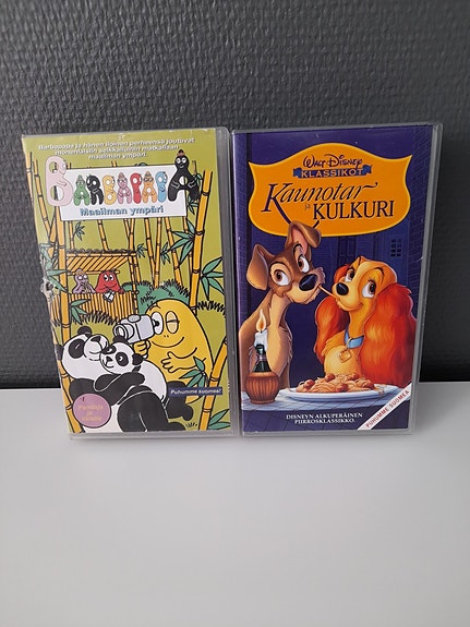 VHS lasten elokuvia