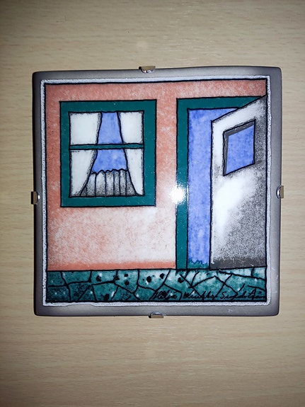 Product image 1 of 2