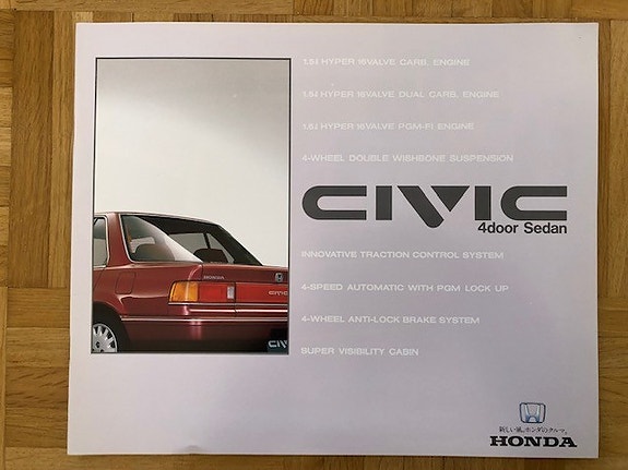 Esite Honda Civic 4-ovinen, noin vuodelta 1988