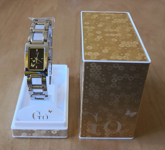Product image 1 of 3