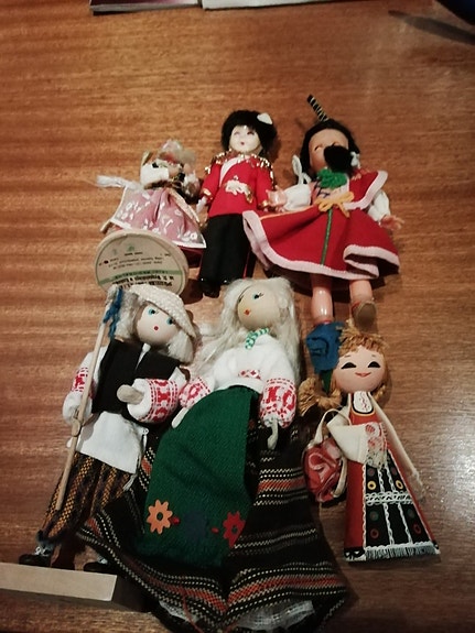 Vanhat nuket,yhteishinta