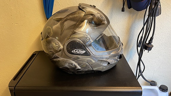 Product image 1 of 4