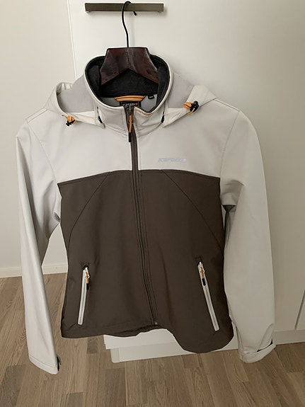 Icepeak shoftshell takki hupulla