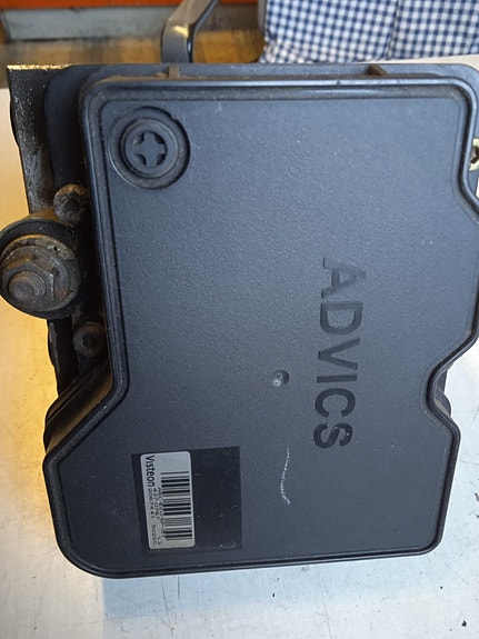 Mazda 6 2007 ABS-ysikkö ASC-ECU-SP-5T