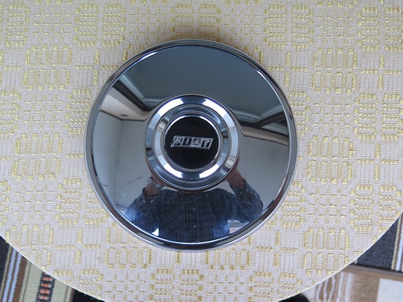 Fiat pölykapseli.