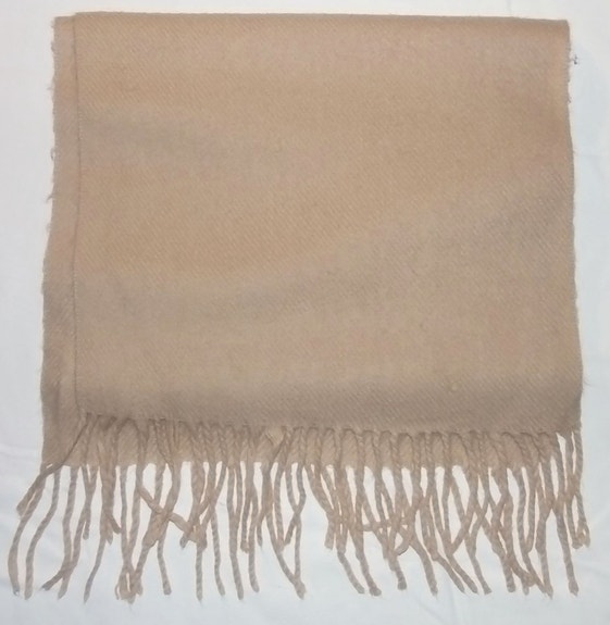 Beige huivi